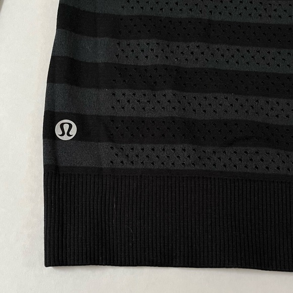 Lululemon long sleeve mesh performance shift, black and gray stripe, small - Picture 3 of 3